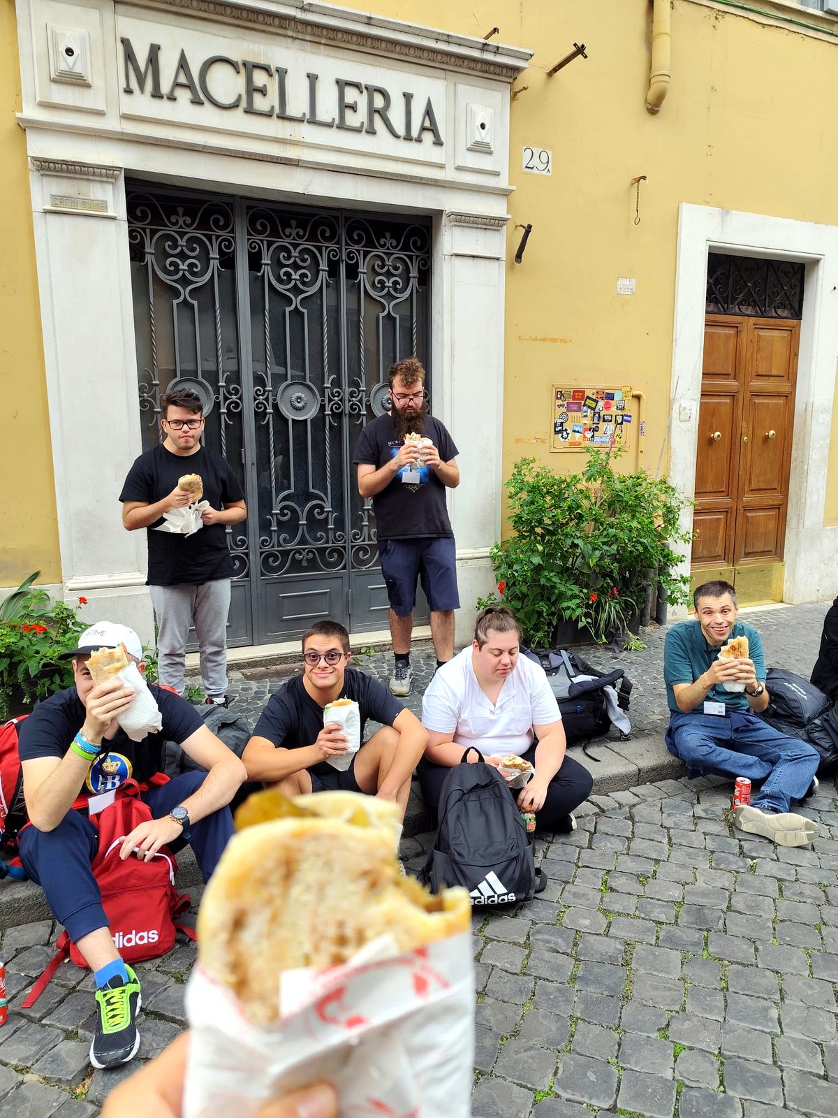 Pausa pranzo durante una gita